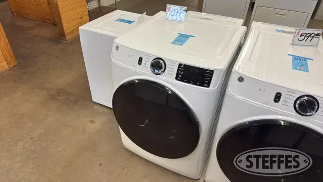 GE GFD55ESSN3WW front load dryer
