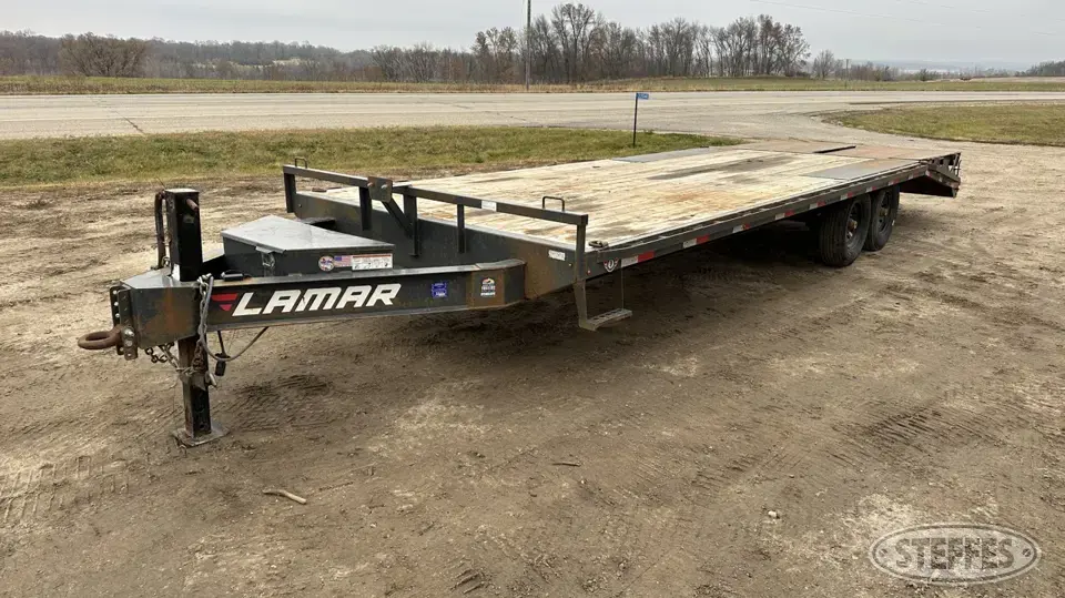 2022 Lamar F8022427 Utility Trailer