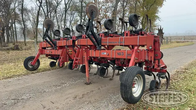 Case IH 183