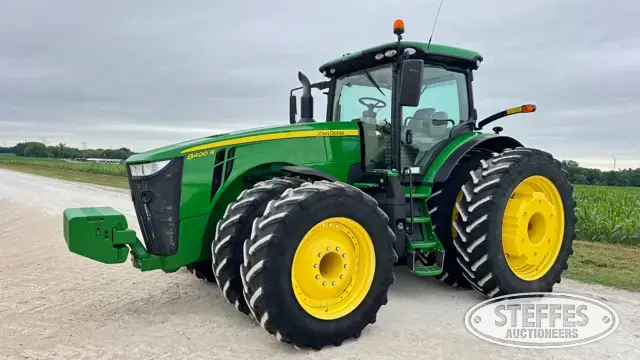 2017 John Deere 8400R