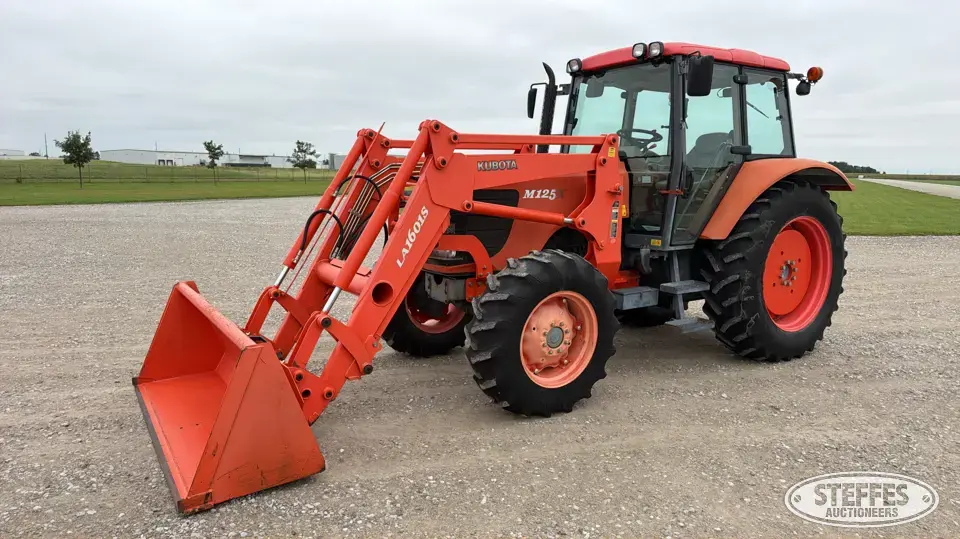 Kubota M125X MFWD Tractor