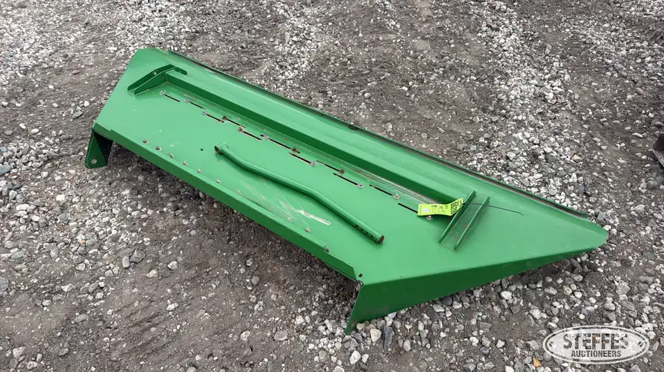 John Deere straw chopper tailboard Ag Equipment Part