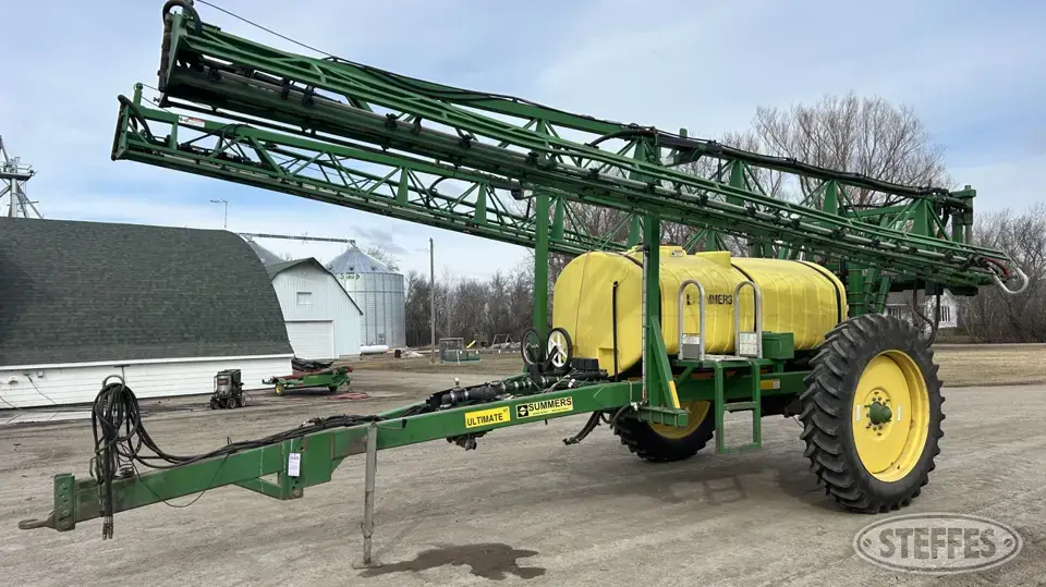 2002 Summers Ultimate NT Pull-Type Sprayer