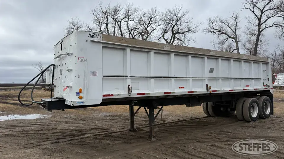 1988 East End Dump Trailer