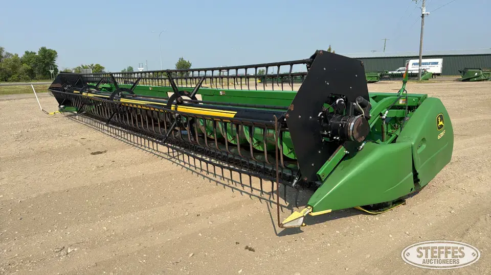 2010 John Deere 635F Flex Head