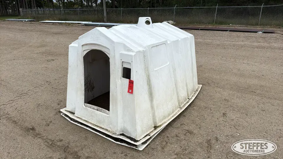 (2) PolyDome calf huts Livestock Equipment-Other