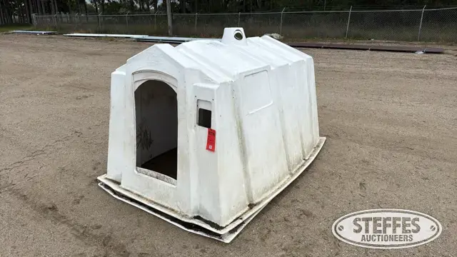 (2) PolyDome calf huts
