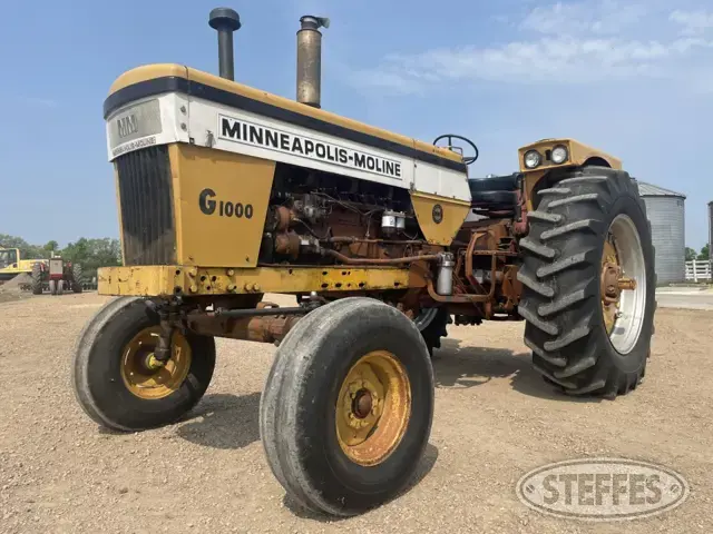 1966 Minneapolis-Moline G1000