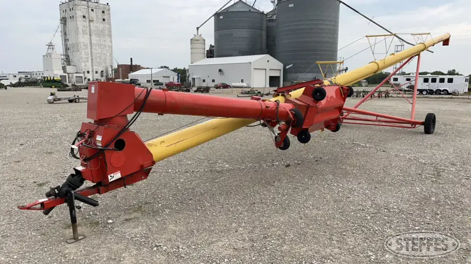 Westfield MK130-71 Swing Hopper Auger