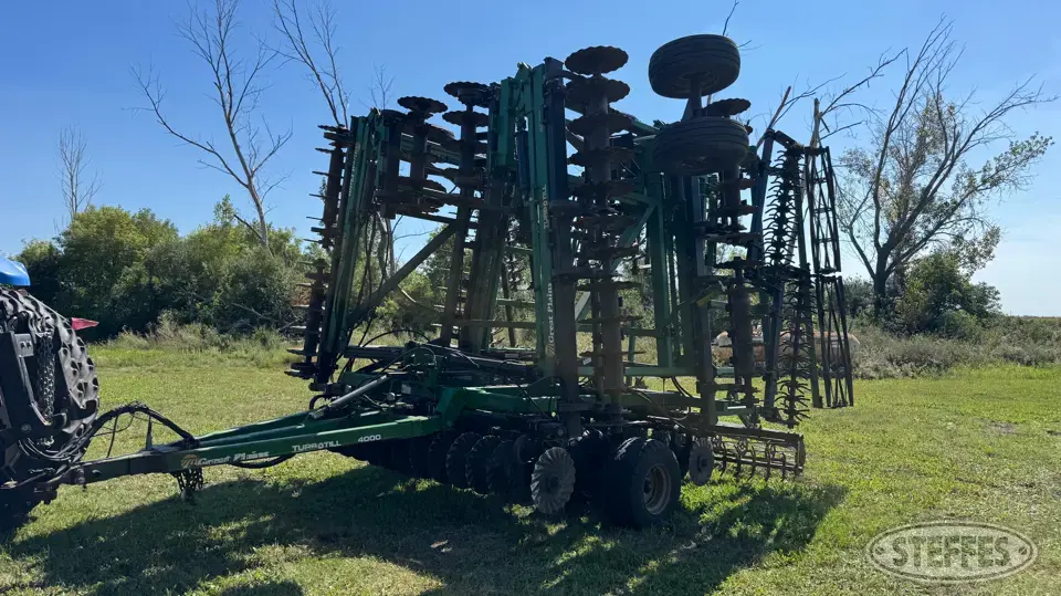 Great Plains Turbo Till 4000 Vertical Tillage