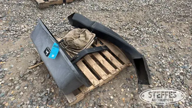 John Deere lawn mower bagger