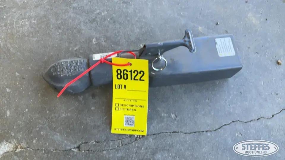 Trailer hitch Farm Support Item