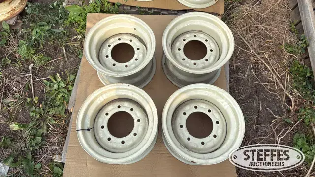 (4) Implement wheels