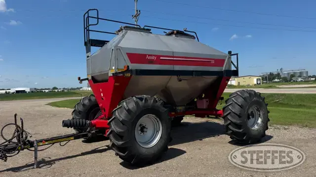 2014 Amity 3350