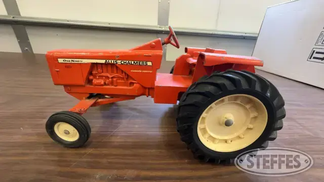 Allis-Chalmers One-Ninety