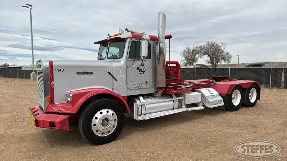 1988 Freightliner FLC Specialty Truck