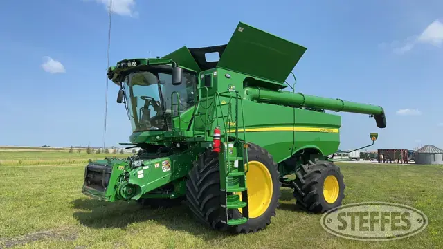 2022 John Deere S780