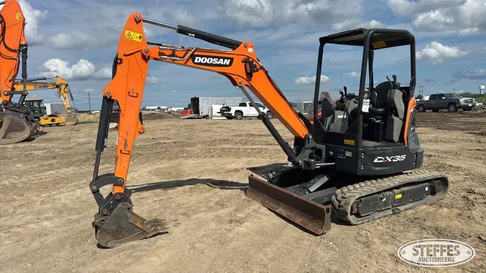 2021 Doosan DX35 Mini-Excavator