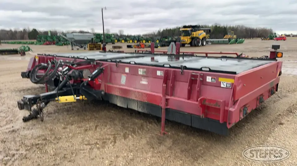Amity 3700 Sugarbeet Defoliator