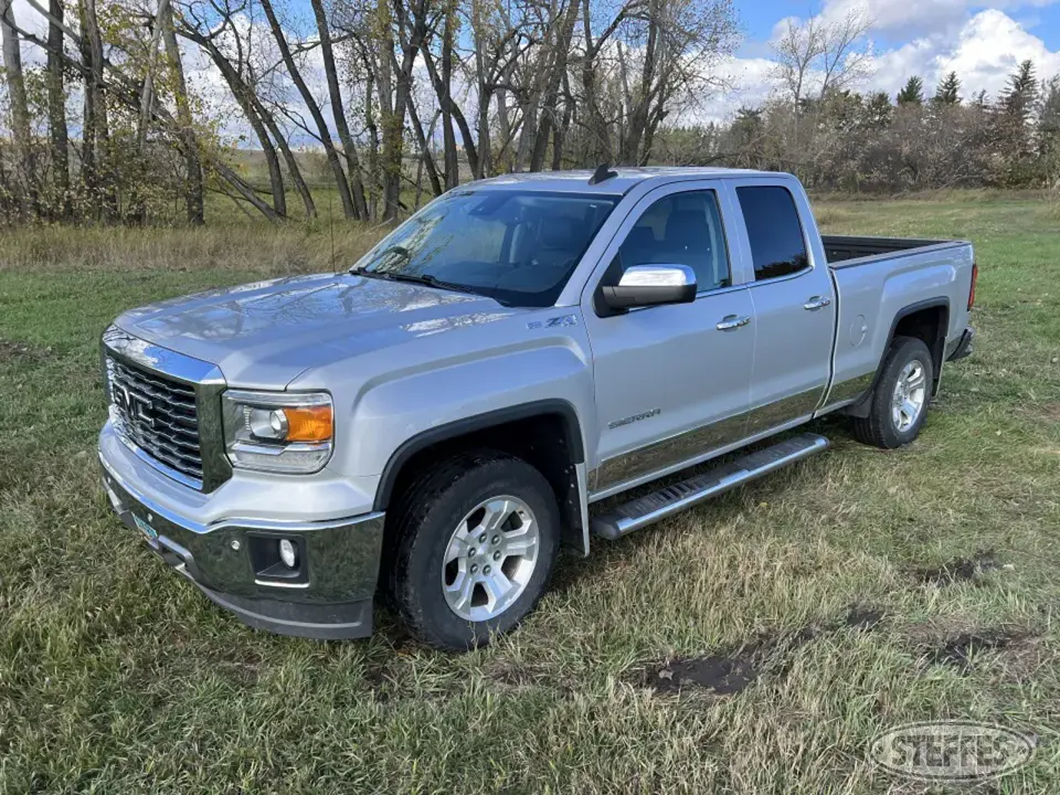 2015 GMC Sierra 1500 SLT Half Ton Pickup