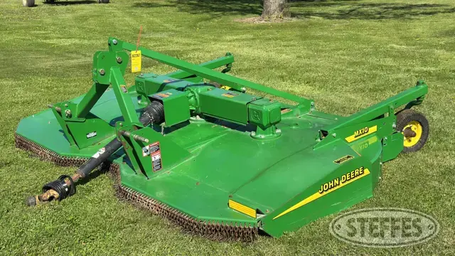 John Deere MX10