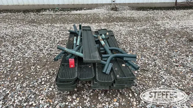 (13) Bench sections