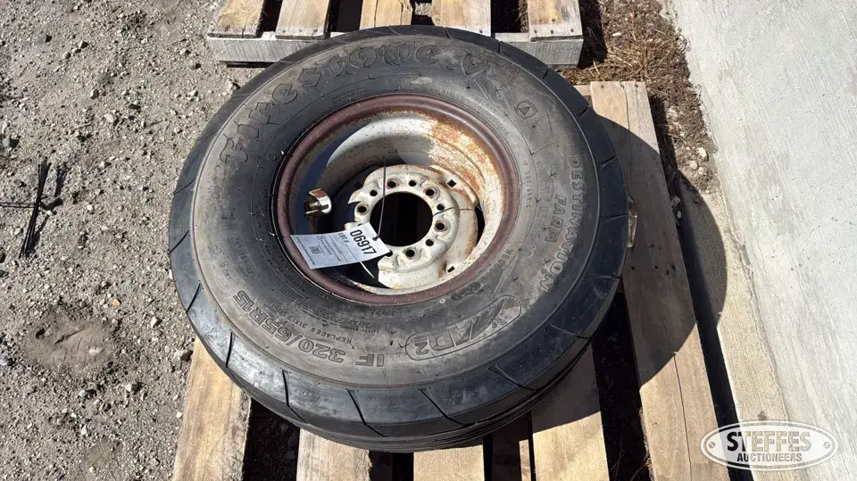 Firestone 320/65R15 tire Tractor-Implement Tire
