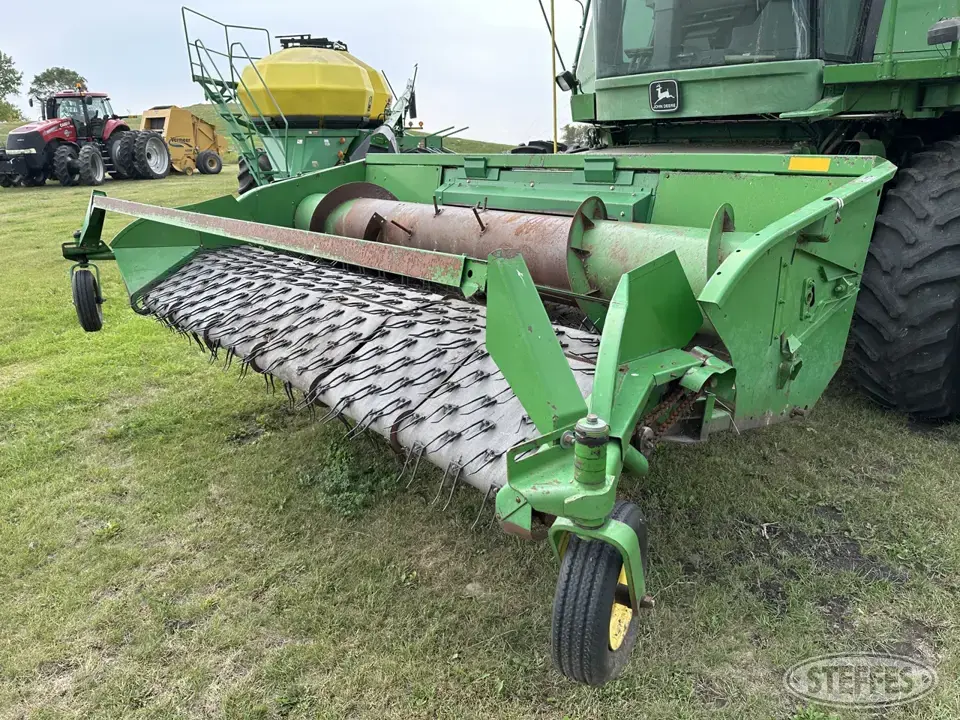 John Deere 912 Pickup Head