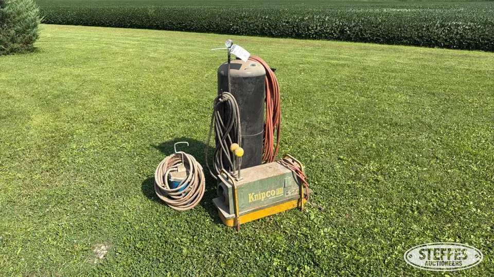 Air tank, Knipco F50, paint sprayer Farm Support Item