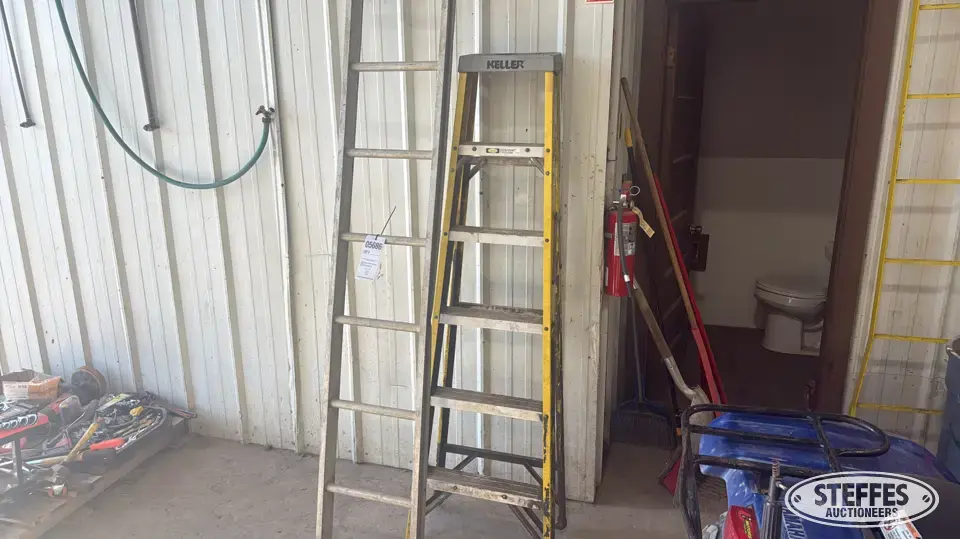 (2) Ladders General Tools and Shop Supply