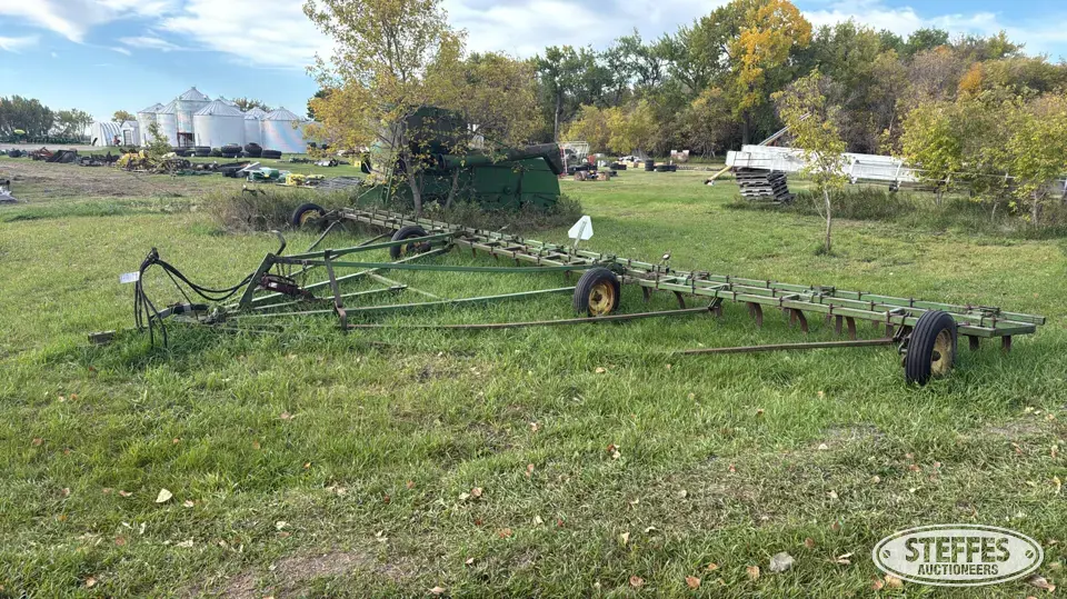 John Deere field cultivator