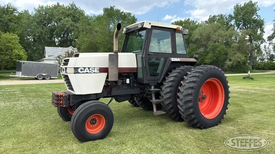 1984 Case 2394 2WD Tractor