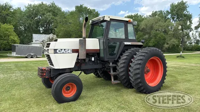 1984 Case 2394