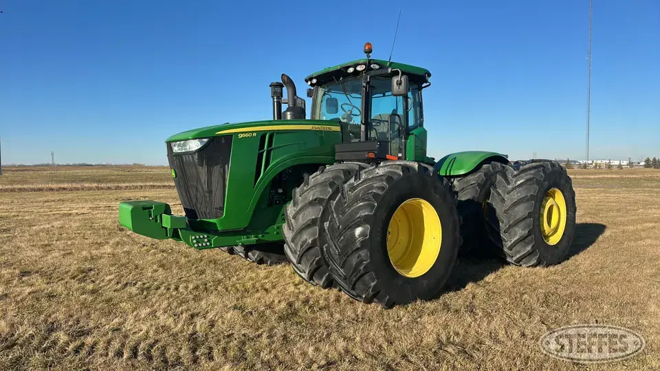 2013 John Deere 9560R 4WD Tractor
