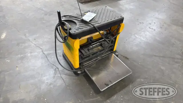 DeWalt DW733