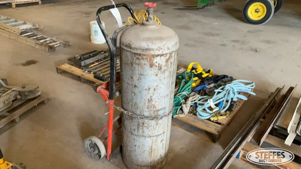 Shop-built portable air tank General Tools and Shop Supply