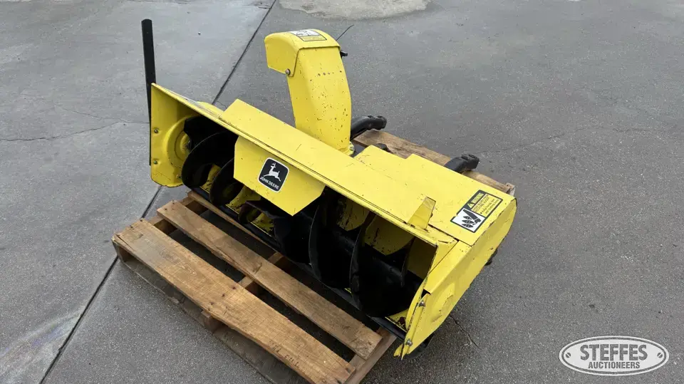 John Deere front mount snowblower 3 Pt. Snowblower