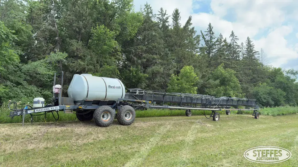 Flexi-Coil 65XL Pull-Type Sprayer