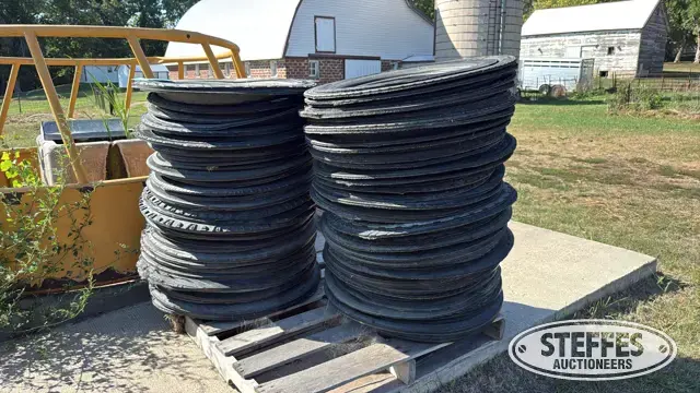 (100) Rubber Tire Sidewalls