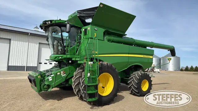 2023 John Deere S780