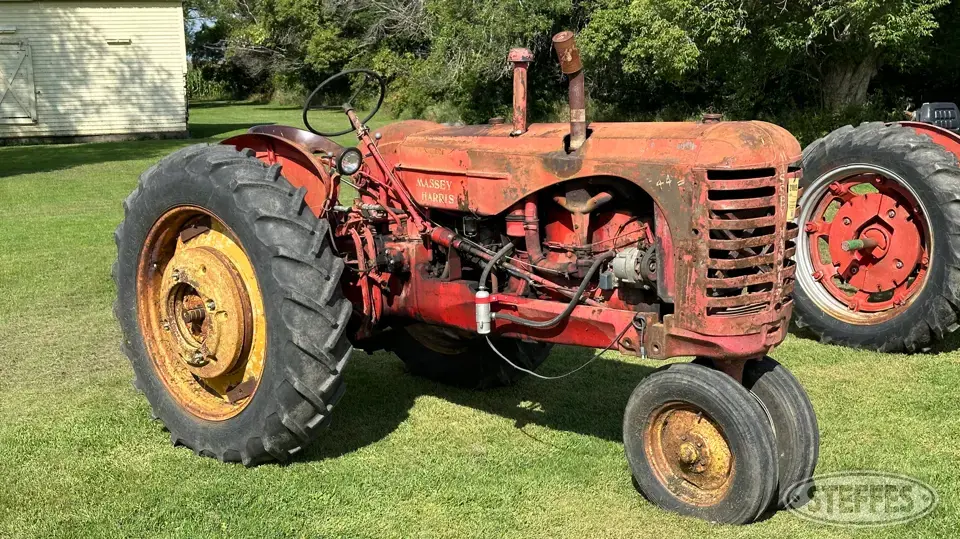 1952 Massey-Harris 44 Collectible Tractor