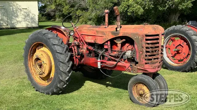 1952 Massey-Harris 44
