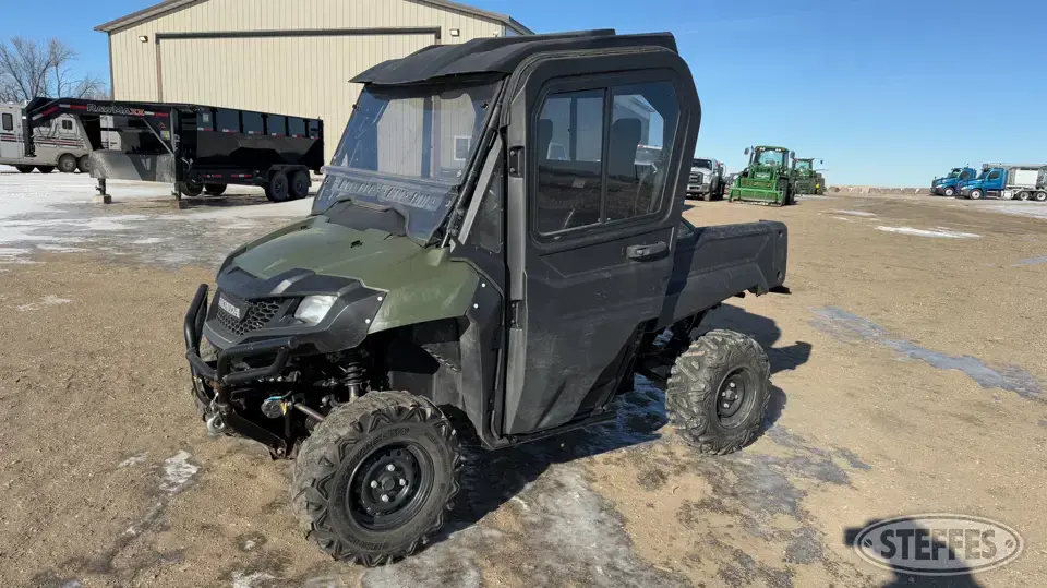 2014 Honda Pioneer SXS700 UTV