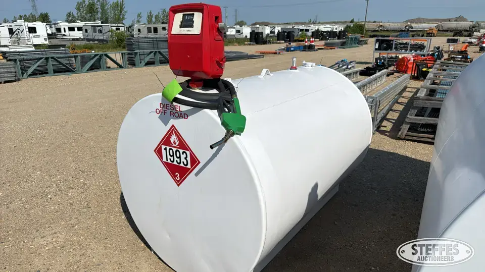 500 gal. fuel tank