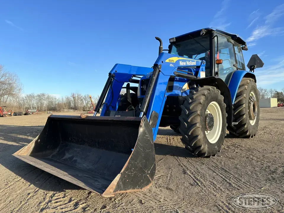 2006 Ford New Holland TL100A MFWD Tractor