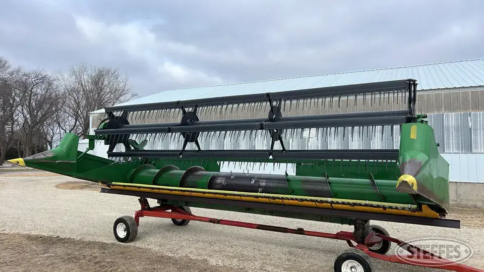 1991 John Deere 920 Flex Head