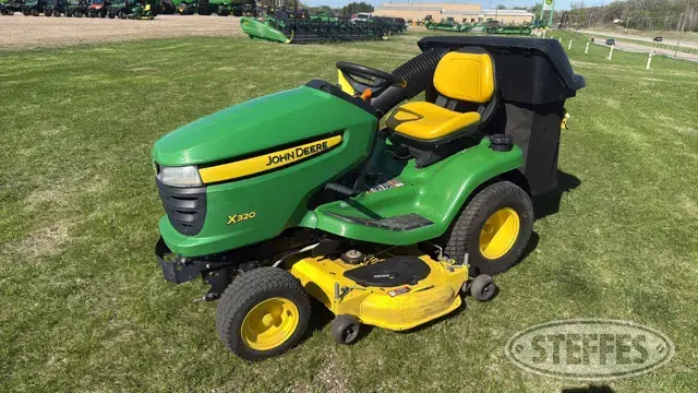 2012 John Deere X320