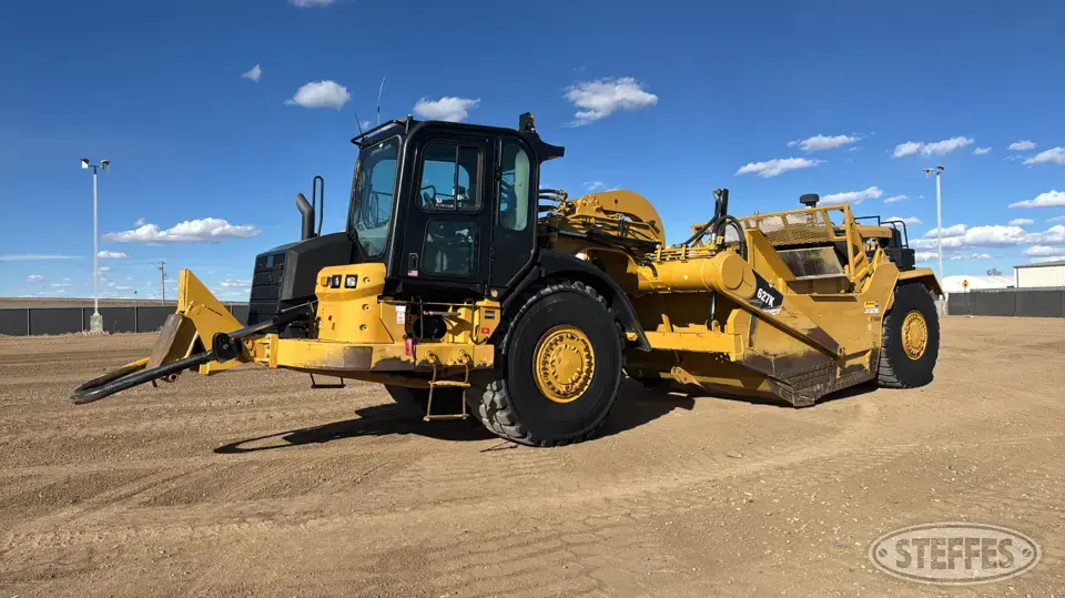 2015 CAT 627K Motor Scraper