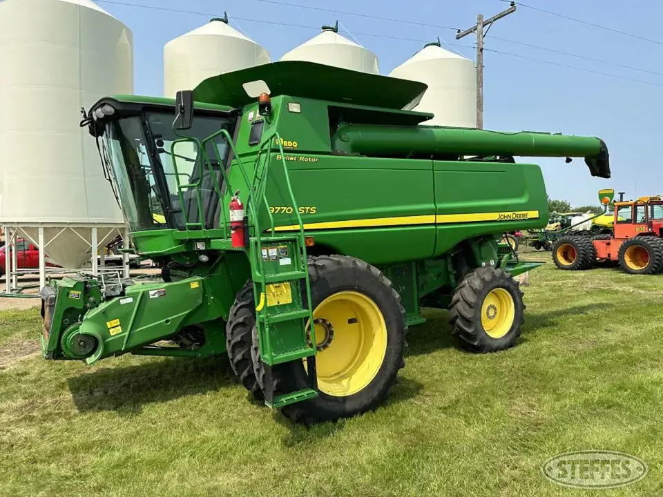 2011 John Deere 9770 Combine