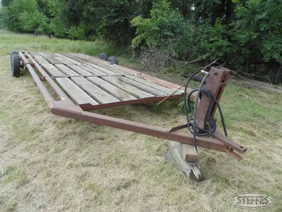 Donahue Flatbed Trailer